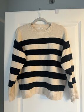 Oysho Black and Cream Striped Crewneck Sweater